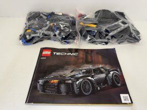 LEGO 42127 Technic - Batman BATMOBIL