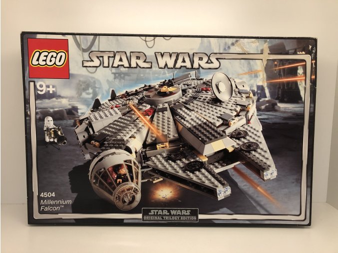 LEGO 4504 Star Wars - Millennium Falcon