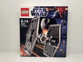 LEGO 9492 Star Wars - Stíhačka TIE