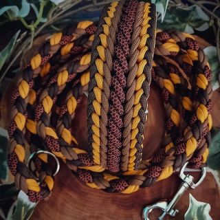 Tento překrásný setík jsem vyráběla na míru ještě před Vánoci. Postupně se vracím do pracovního procesu. Už pracuji na...