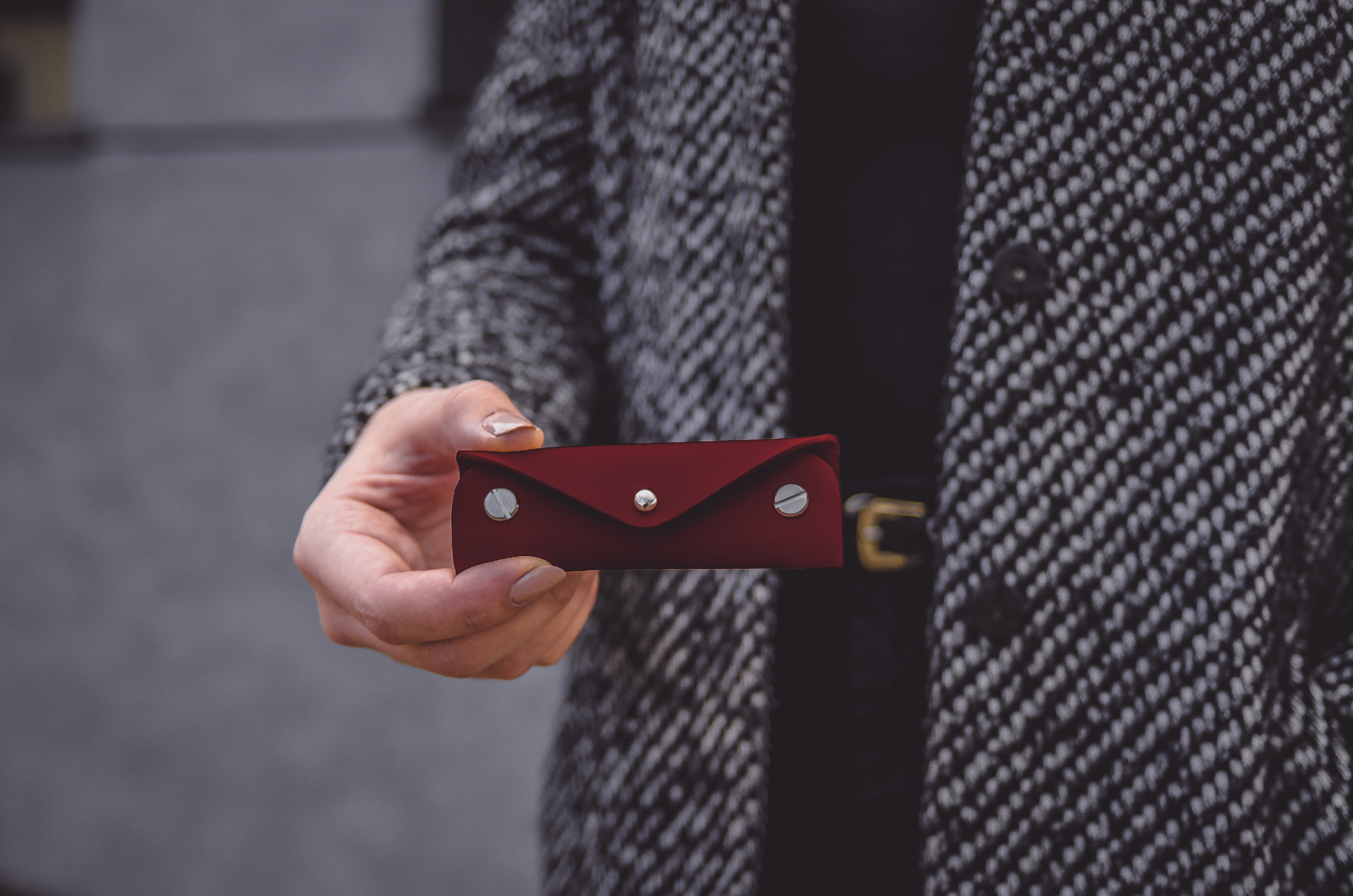 Kožená klíčenka Letter odstín: Wine