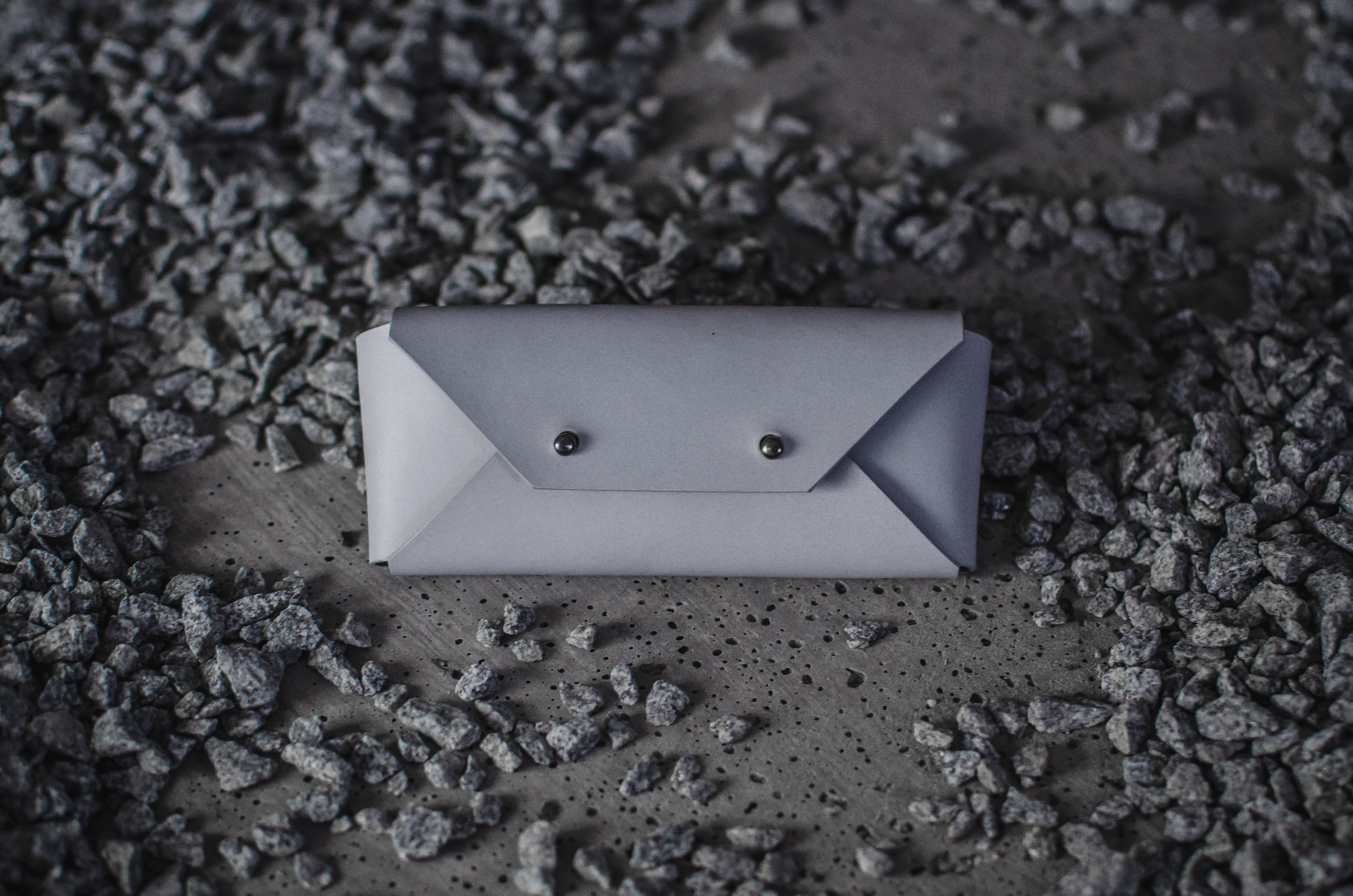 Kožené pouzdro na brýle EYE odstín: Stone