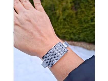 50c25879 4806 4e9e abfd 4f75281517c9