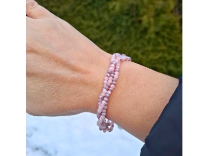 64f6a6aa e3d5 4c62 a405 2ea3f4fd0446