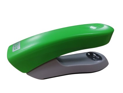 Plastová zošívačka 25 listov zelená