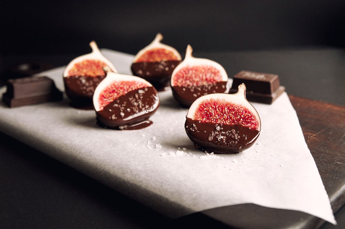 Hříšné fíky v čokoládě s mořskou solí