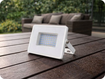 LED reflektor 50W, 4300lm, bílý