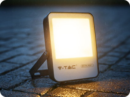 LED reflektor EVOLUTION 50W 7850LM čierny IP65