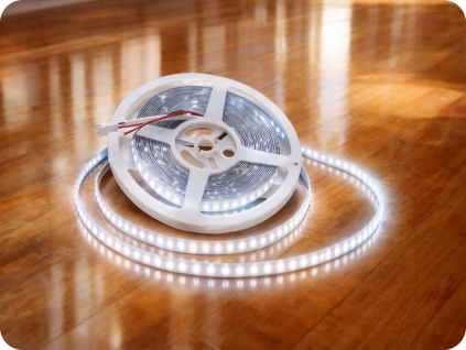 LED pás do interiéru efekt "tečúca voda" 10W/m, 800lm/m, 24V, balenie 10m