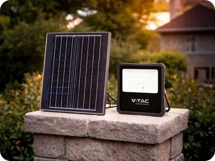 LED solarni reflektor 11,5W 2000lm 20000mAh