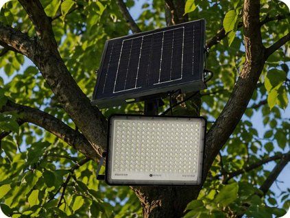 LED reflektor sa solarnim panelom 30W, 2600lm, IP65, 20000mAh