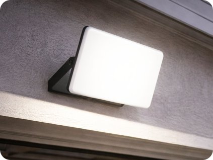 LED reflektor 30W s CCT promjenom boje