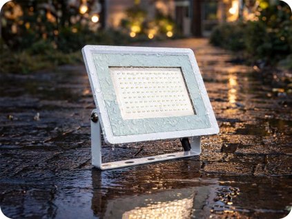 LED reflektor, 200W, 17600LM, 110°, IP65, bel