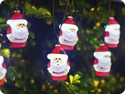 LED napelemes lánc SANTA, 3,8m, 10XSANTA, 2 üzemmód, IP44, 5500K-6500K [102704VRK]