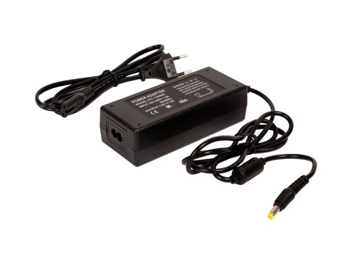 Netzanschlussbuchse 12 V 96 W