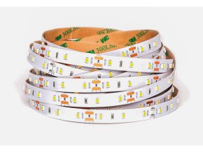Bandă LED 12W/m 12V fără protecție IP20 (Culoarea luminii Alb foarte cald)
