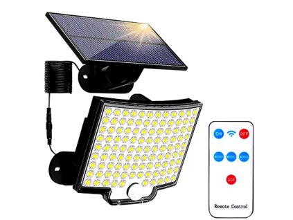 led Solárny reflektor so samostatným solárnym panelom, 850lm, 6500K, PIR senzor, IP65 – produkt v použití