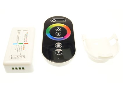 RF dotykový čierny ovládač RGB LED pásika 18A 12-24V 216-432W, s držiakom – napájací zdroj – pohľad zblízka