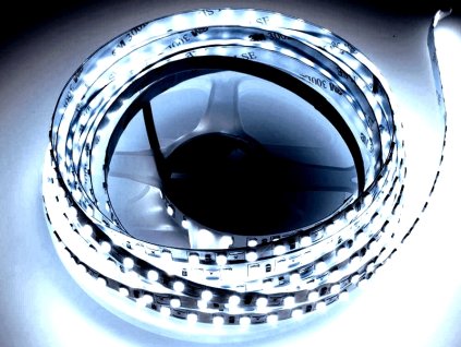 led pasik 5m 12v smd 2835 120led m 13w m 6000k studena biela ip20