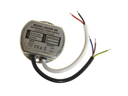 led LED zdroj do krabičky pod omietku 12V 60W IP67 – ukážka svietenia pod skrinkou