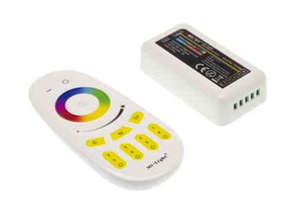 RF dotykový 4 okruhový ovládač RGB LED pásikov 18A 12-24V 216-432W – napájací zdroj – pohľad zblízka