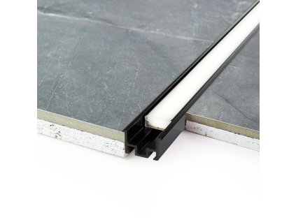 cierny profil do pokladu pod aqu led svietidla