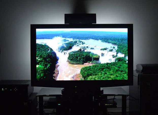 LED pásky za TV