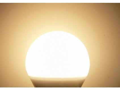 LED žárovka E27 L15W A60 - Teplá bílá