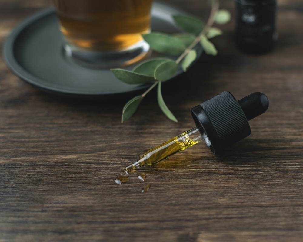 Jak používat CBD, CBN a CBG olej: Kompletní průvodce