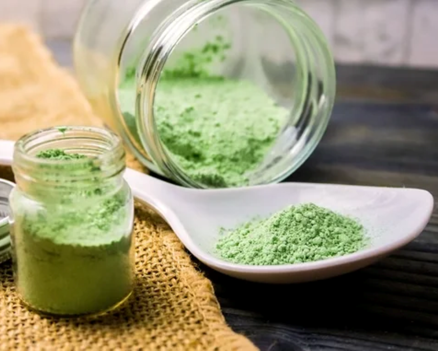 Kolik gramů je dávka kratomu? Jaké množství užívat pro kýžený účinek