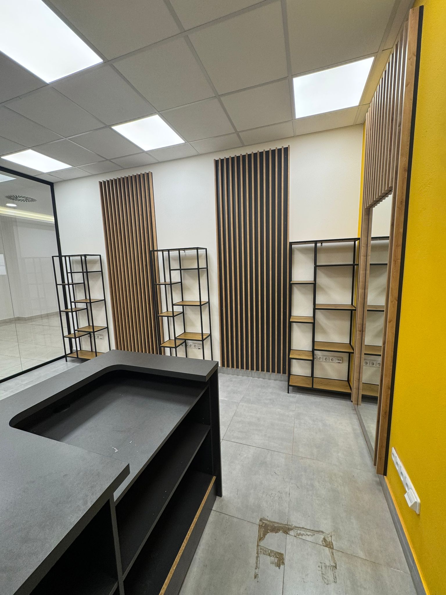 Happy PML Tábor – prodejna