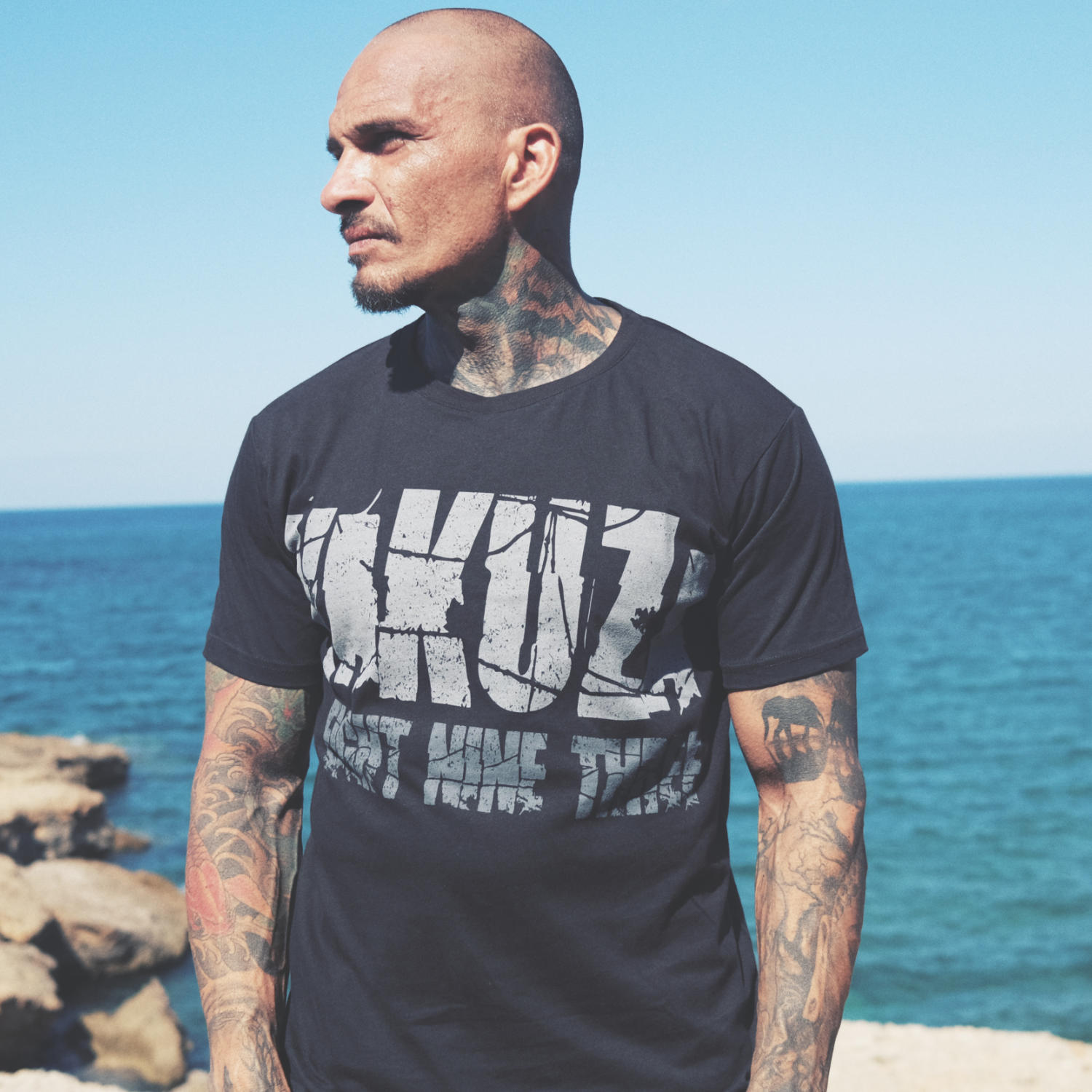 Pánské triko Yakuza Like Me Regular TSB 90051 black Velikost: S
