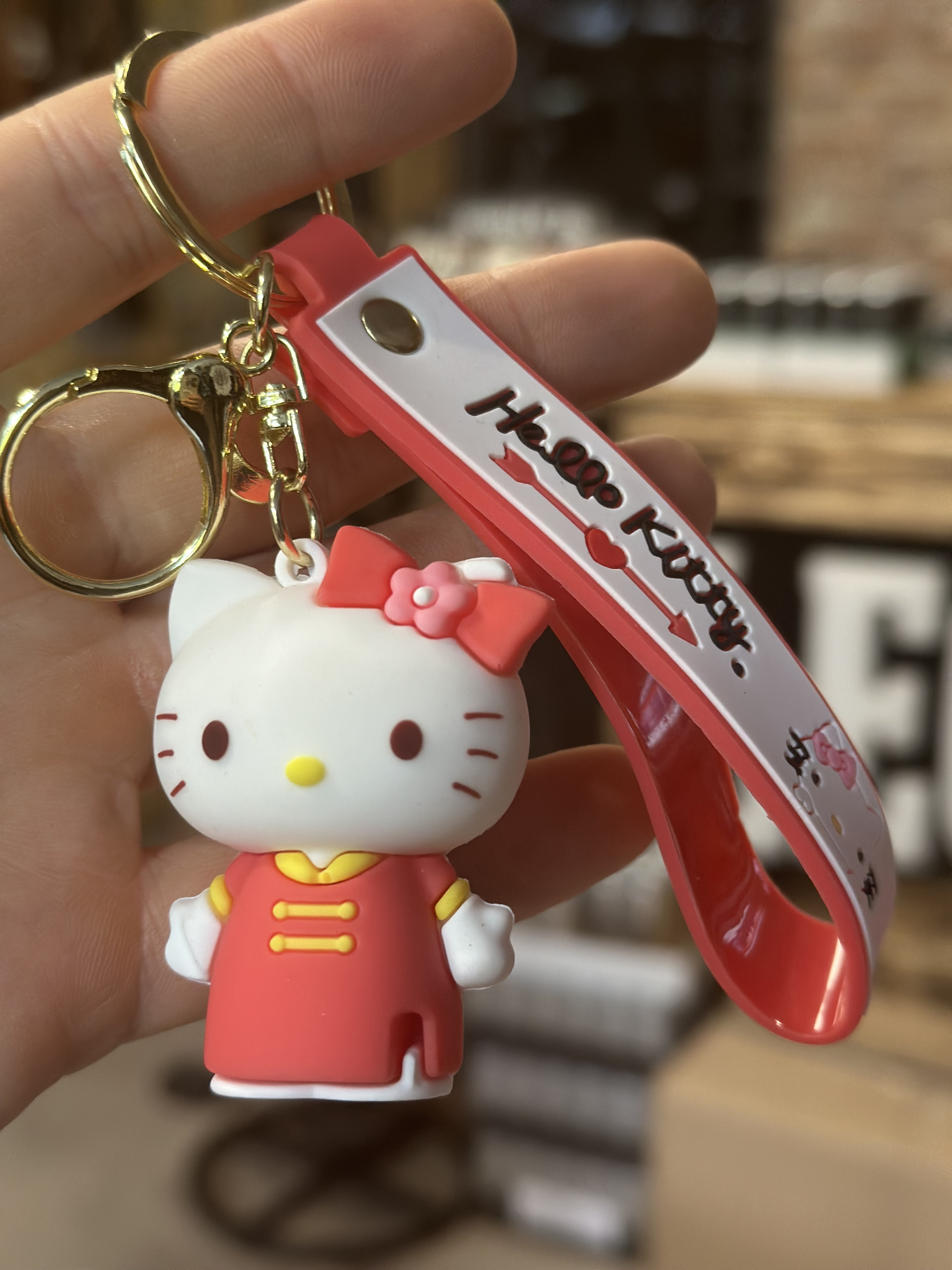 Levně Za pár stovek Stylová klíčenka Hello Kitty 04