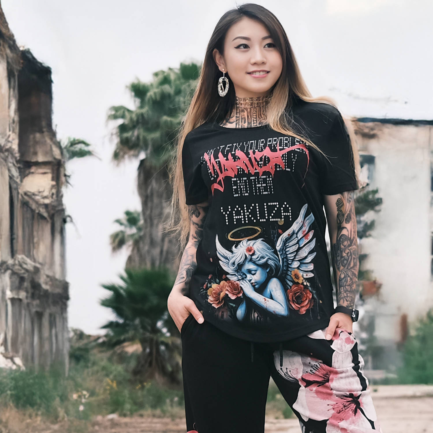 Levně Dámské triko Yakuza Problems Curved Crew Neck 26105 black