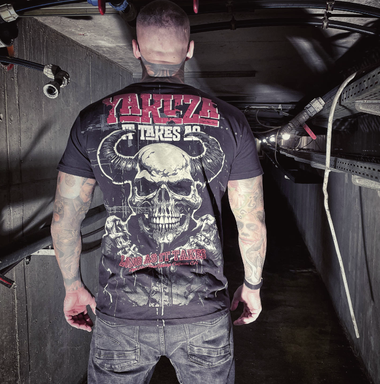 Levně Pánské triko Yakuza As Long Regular 27012 black