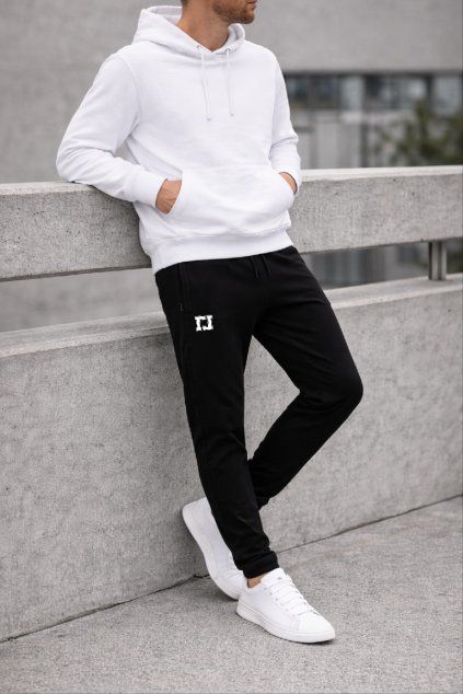 tepláky black