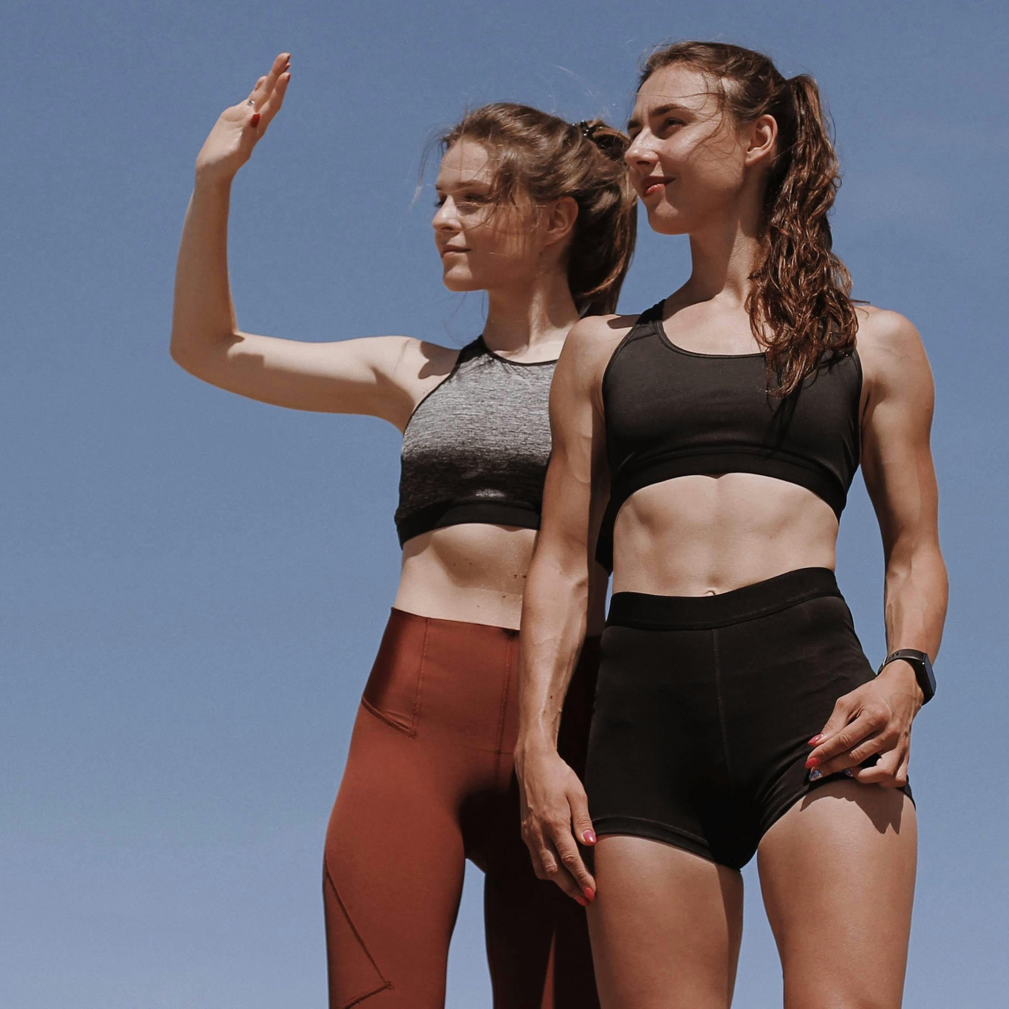 Najlepšie letné legíny: Čo si obliecť do horúcich dní?