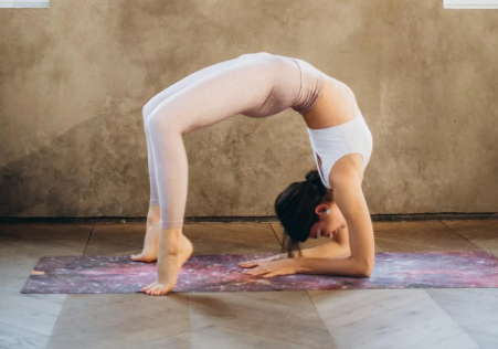 Poznáš rozdiel medzi kompresnými a klasickými legínami?