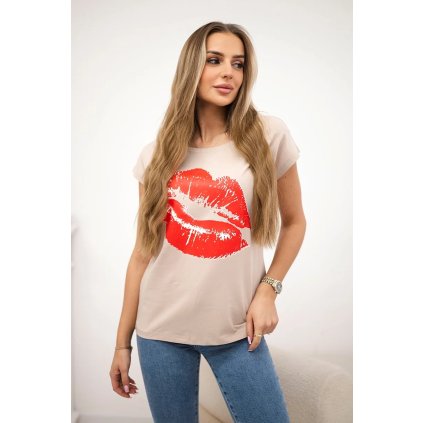 Béžová blúzka s potlačou úst