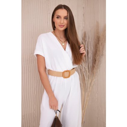 Overal s ozdobným opaskom v páse biely