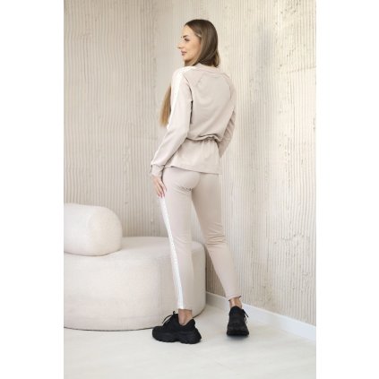 Bavlnený dámsky komplet s lampasom a patentom béžový