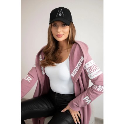 Prehoz s nápismi tmavoružový