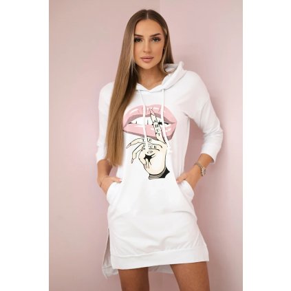 Šaty s dlhším zadným dielom a farebnou potlačou biele