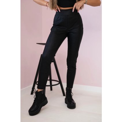 Čierne nohavice so zvieracím motívom