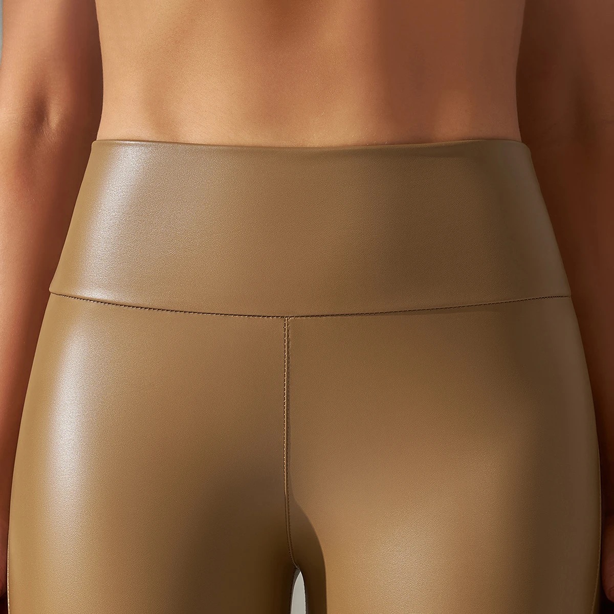 Legínovo Kožené push-up legíny hnedé Veľkosť: M