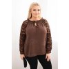 Dámska blúzka Plus Size s čipkovým rukávom a ozdobným výstrihom hnedá
