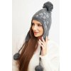 Dámska zimná čiapka s brmbolcami K431 biela