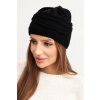 Dámska zimná vlnená čiapka s ozdobným pletením K429 biela