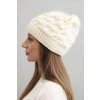 Dámska zimná vlnená čiapka s ozdobným vzorom K430 béžová