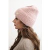 Dámska zimná čiapka z nadýchanej pleteniny s elegantným gombíkom béžová